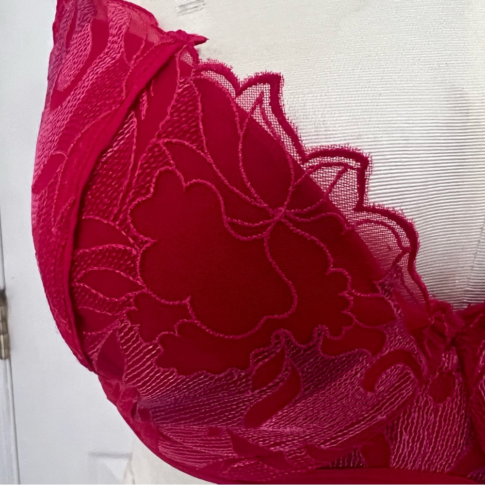 Natori 36D - Picture 2 of 5